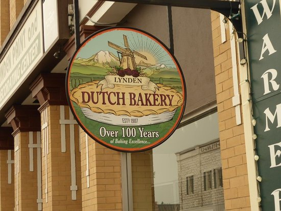 Image of a local bakery that has been running for over a hundred years.